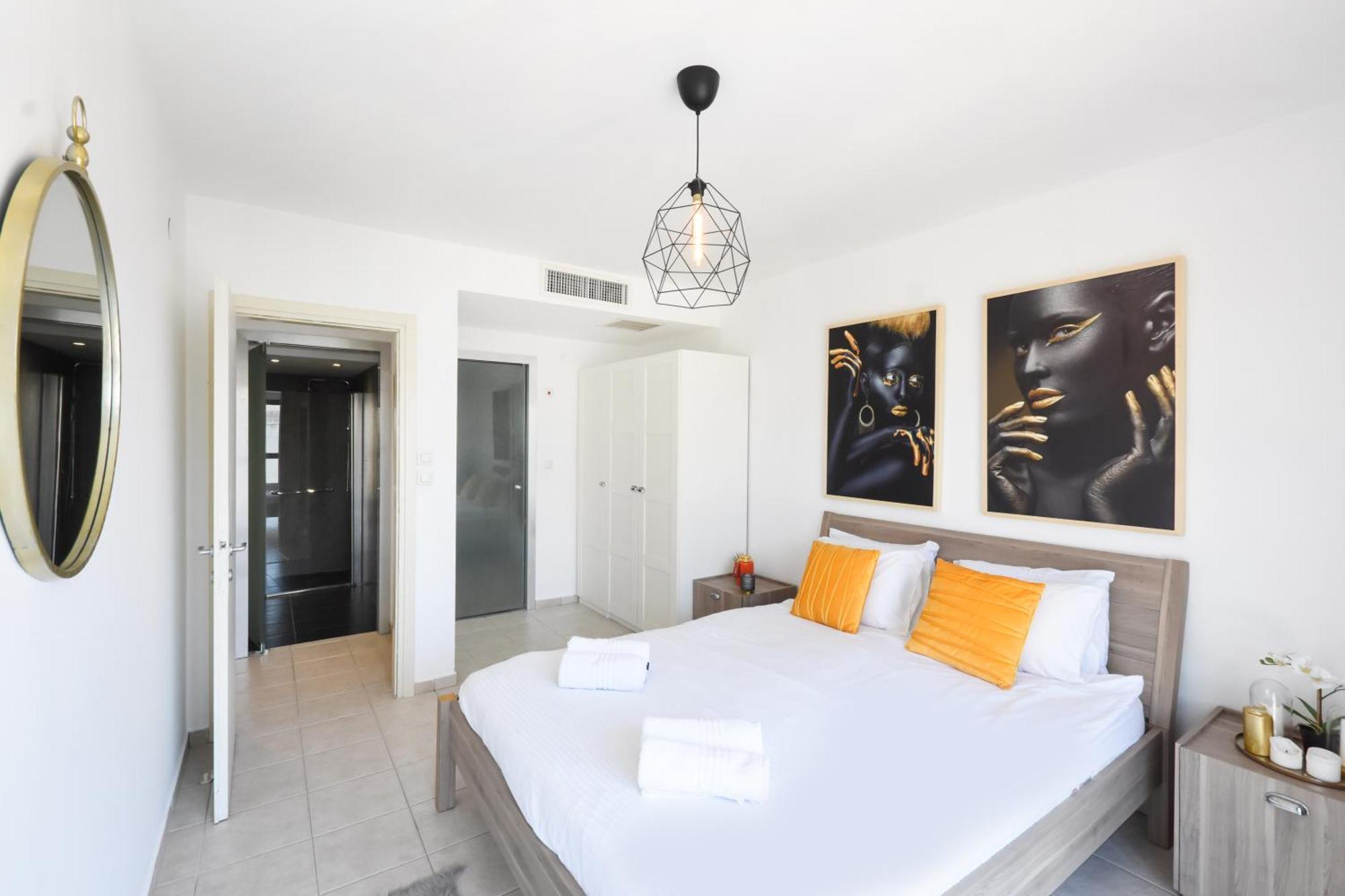 Peaceful 2Br In Noga By Holyguest Apartment เทลอาวีฟ ภายนอก รูปภาพ
